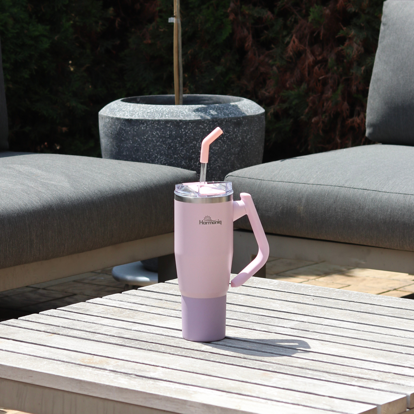 Harmoniq Thermobecher mit 180° Drehgriff und auslaufsicherem Deckel